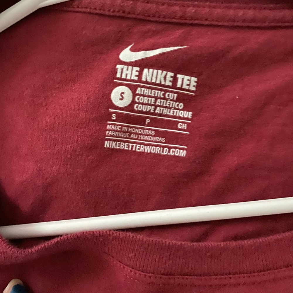 Maroon Nike shirt Womens size small